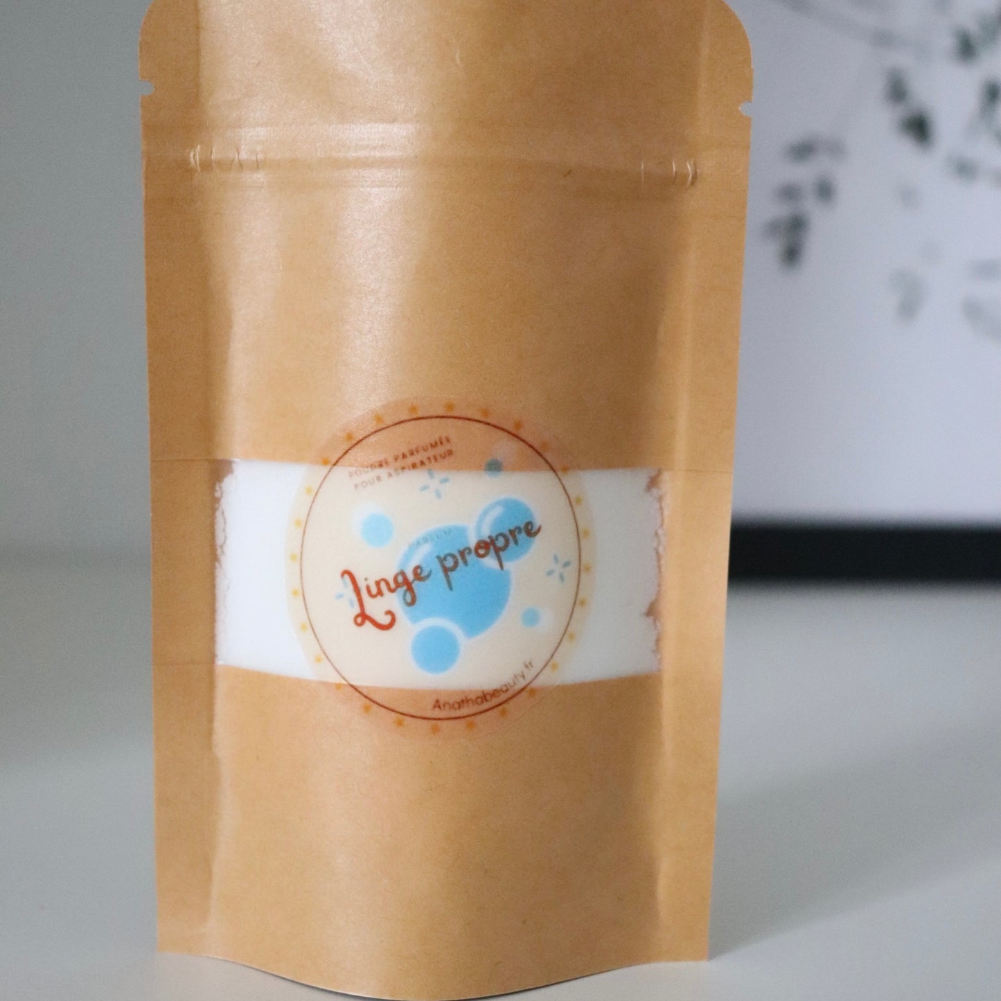 Poudre parfumée d’aspirateur